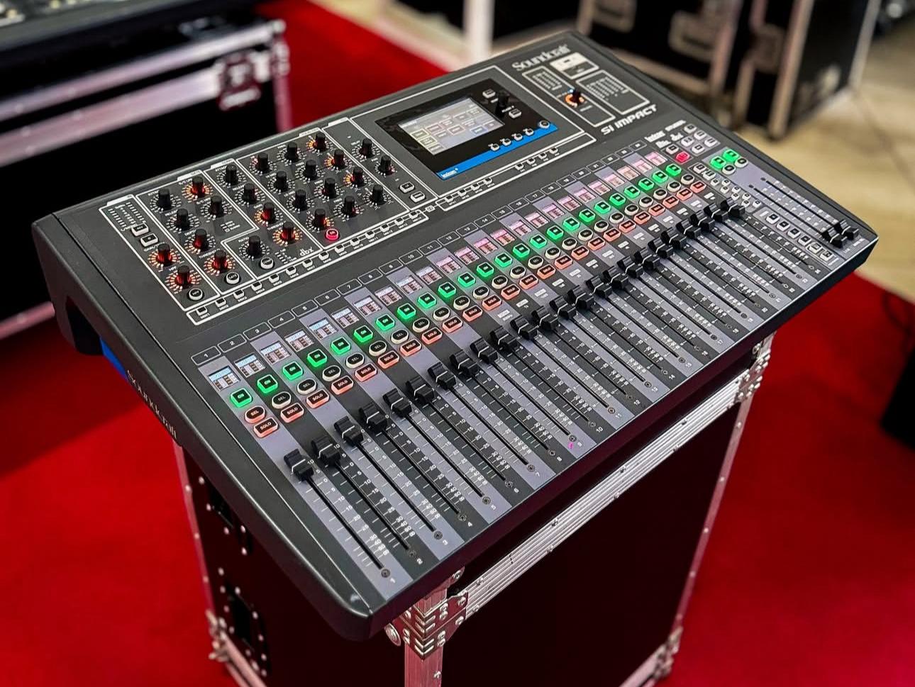 WhatsApp Image 2025-07-28 at 22.35.27_121de932 Soundcraft Si Impact Digital Mixing Console – Used