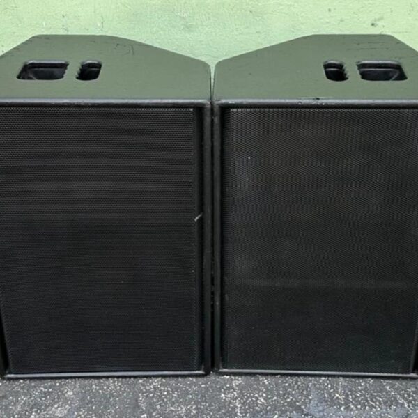 Martin Audio LE-700 Stage Monitor w/Case – 6972 (Pair)